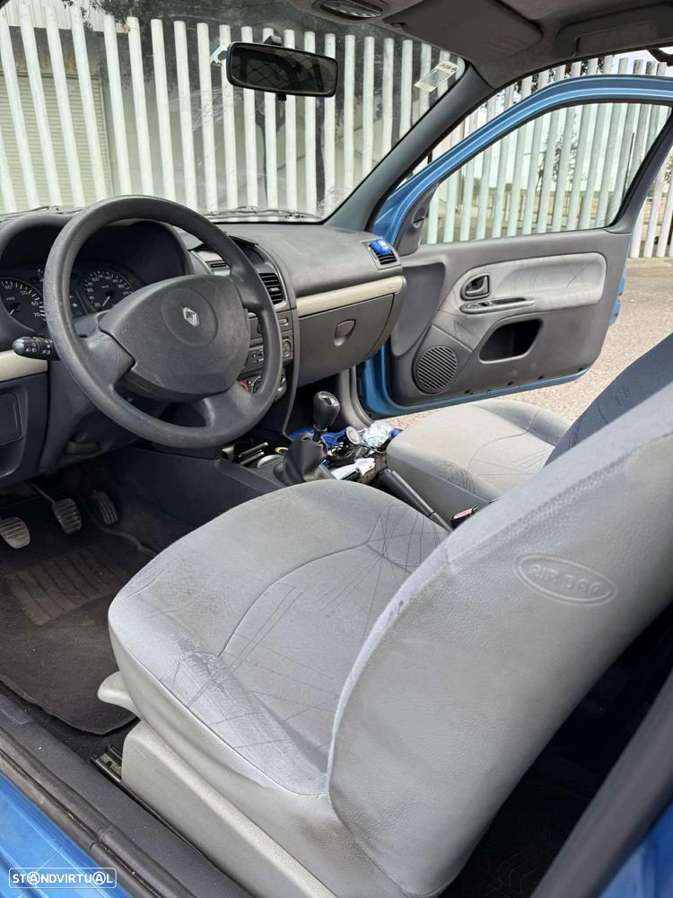 Renault Clio 1.5 dCi Privilège - 28