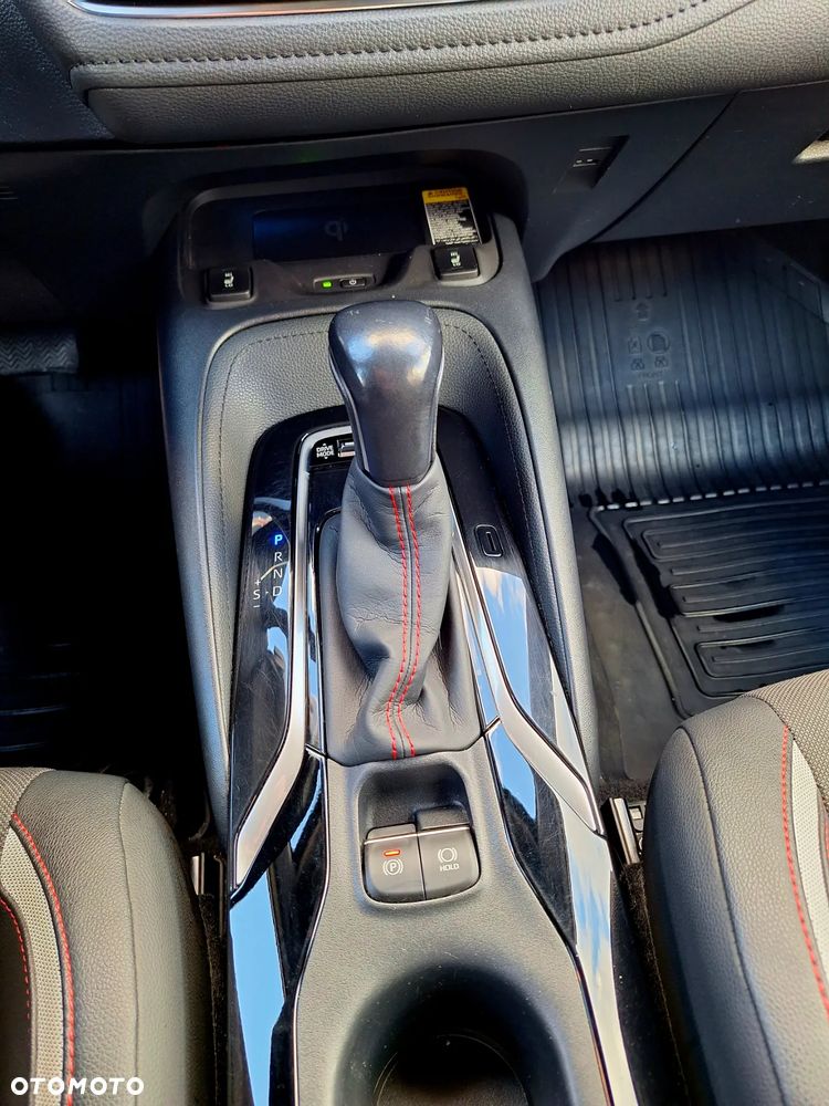 Toyota Corolla - 22