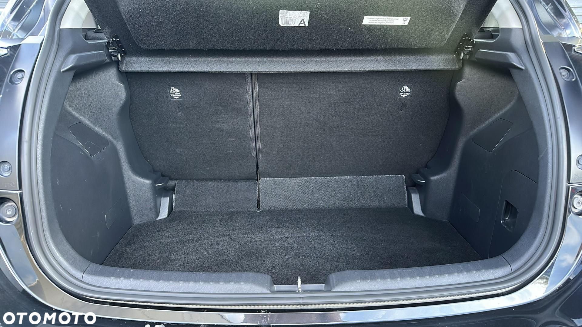 Toyota Yaris Hybrid 1.5 Comfort - 19
