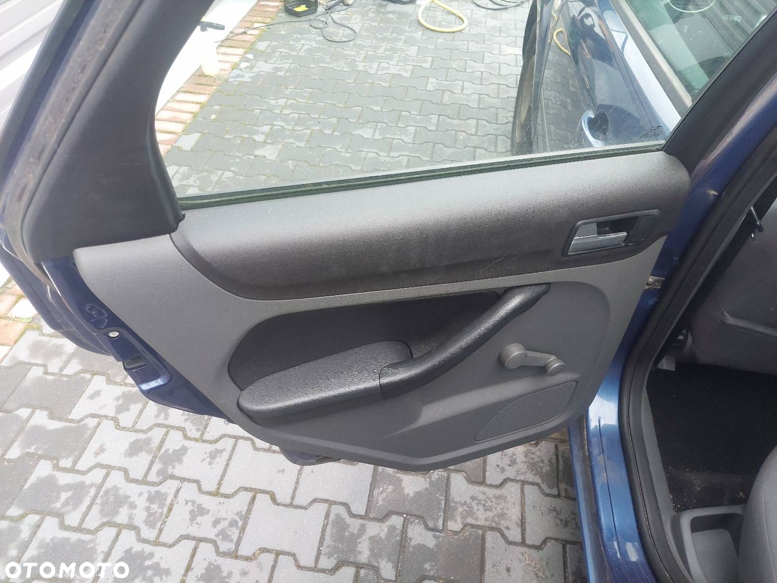 DRZWI KOMPLETNE LEWY TYŁ FORD FOCUS MK2 36 HB 5D - 5