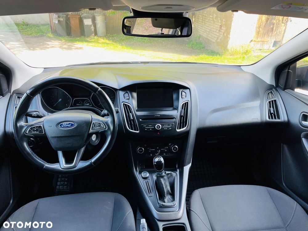 Ford Focus 1.6 SYNC Edition - 8