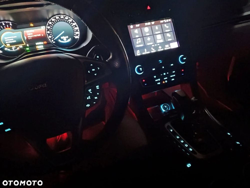 Ford Mondeo 2.0 EcoBlue Edition - 4