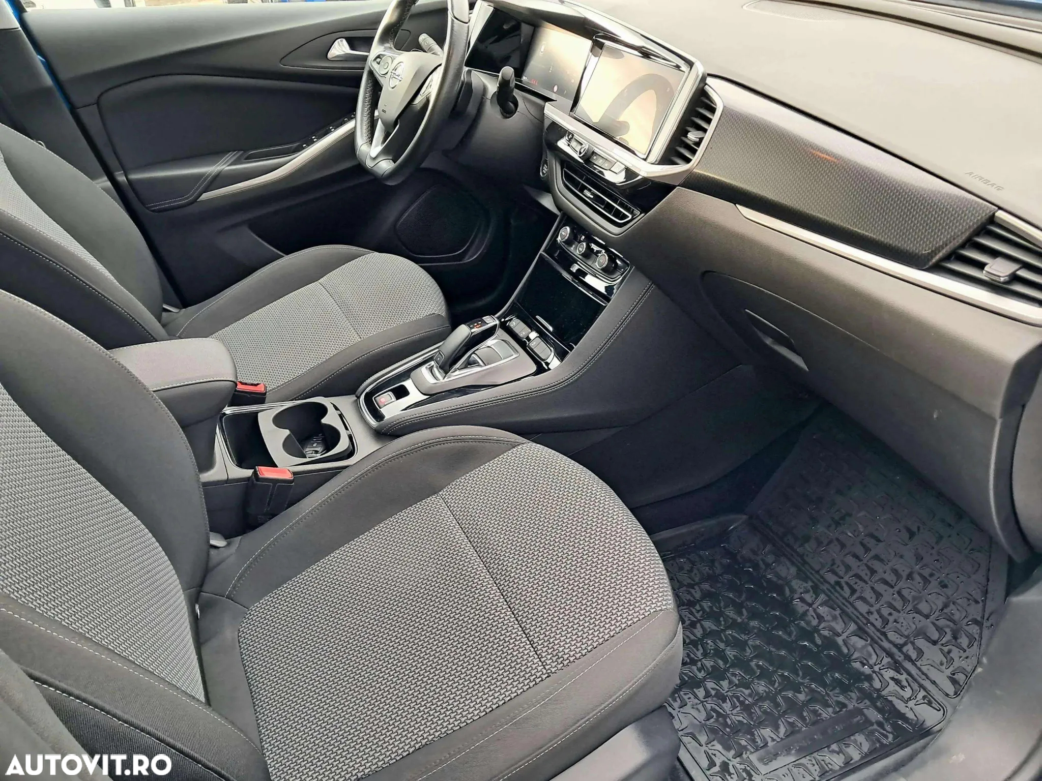 Opel Grandland 1.2 Turbo START/STOP AT8 GS Line - 11