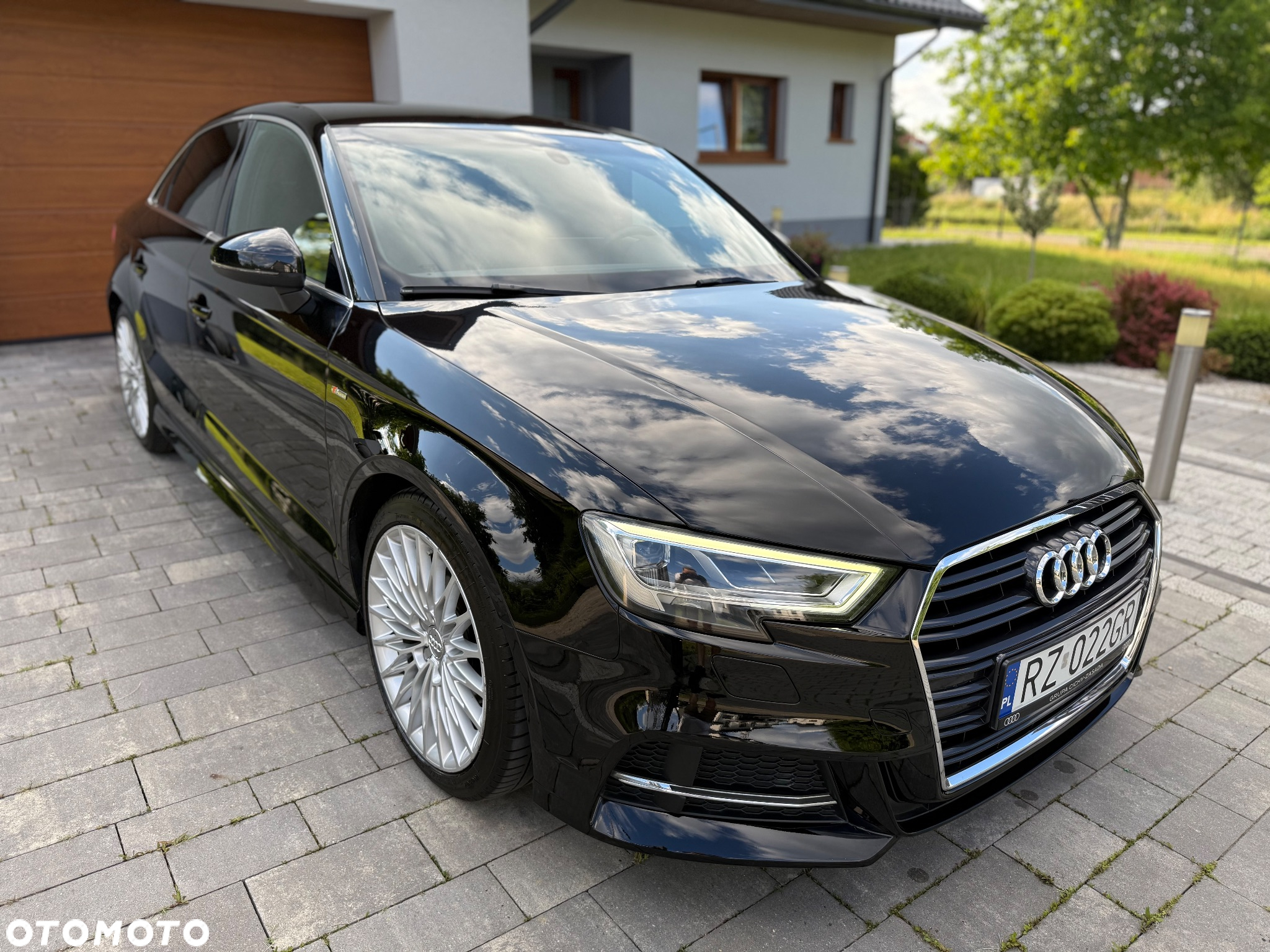 Audi A3 30 TDI Limousine S tronic sport - 2