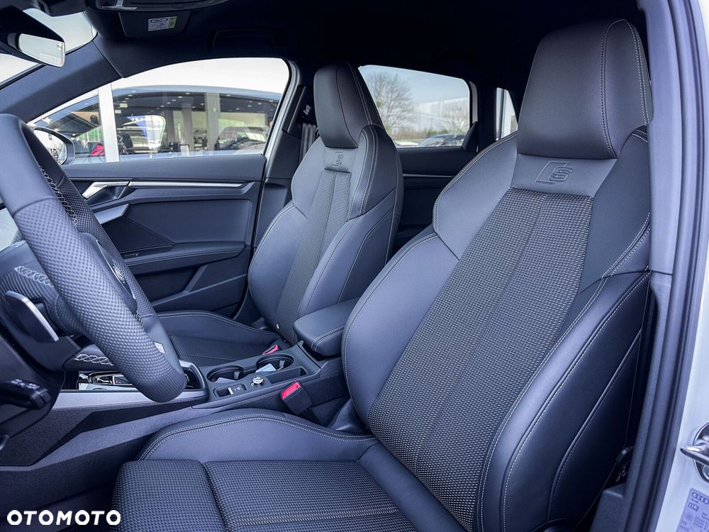 Audi A3 Sportback - 18