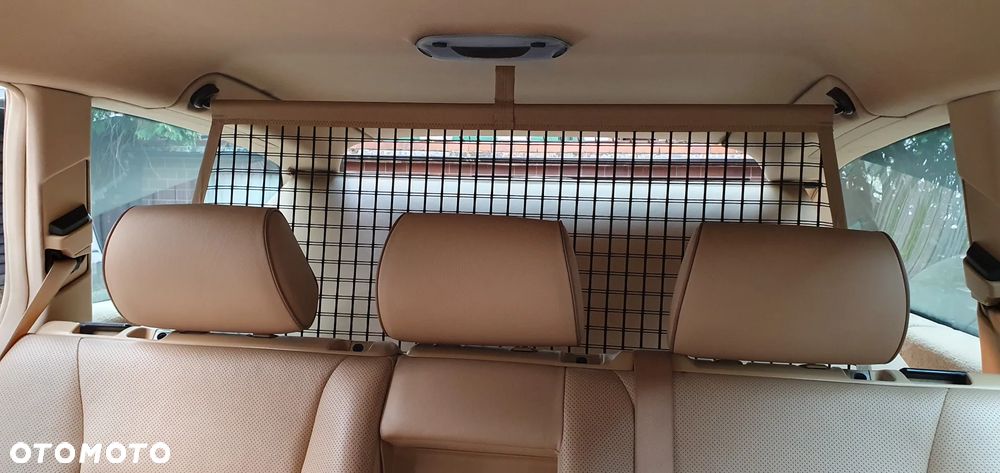 Mercedes-Benz Klasa E 320 T Avantgarde - 14