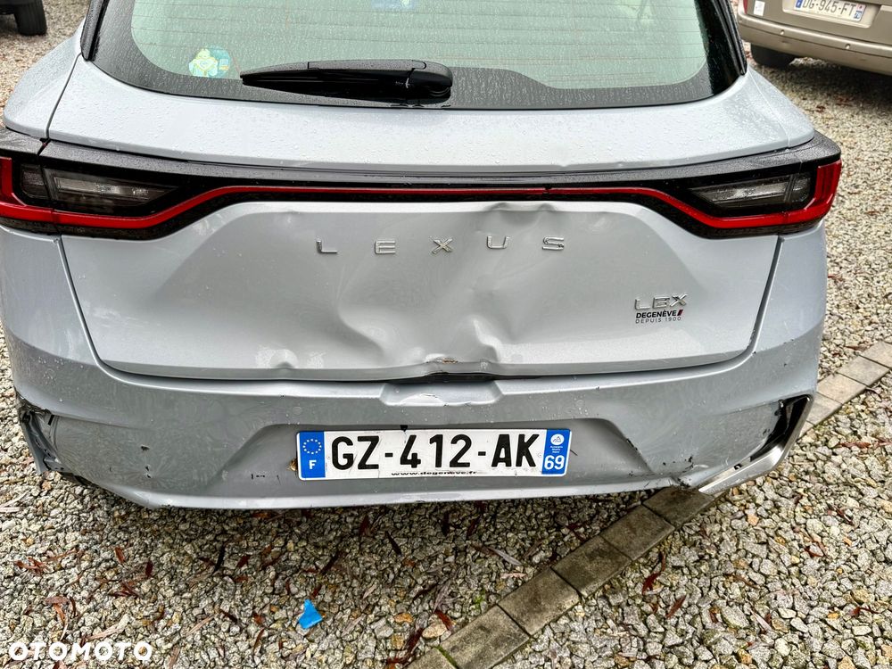 Lexus LBX FWD Emotion - 35