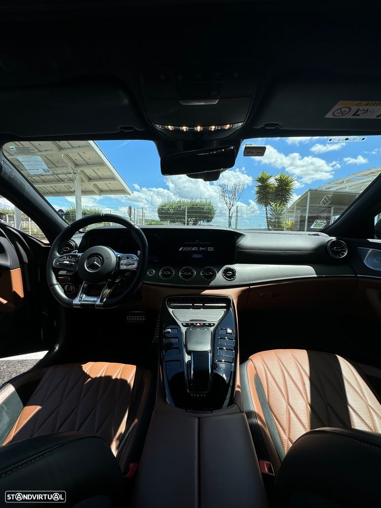 Mercedes-Benz AMG GT 63 4MATIC+ - 9