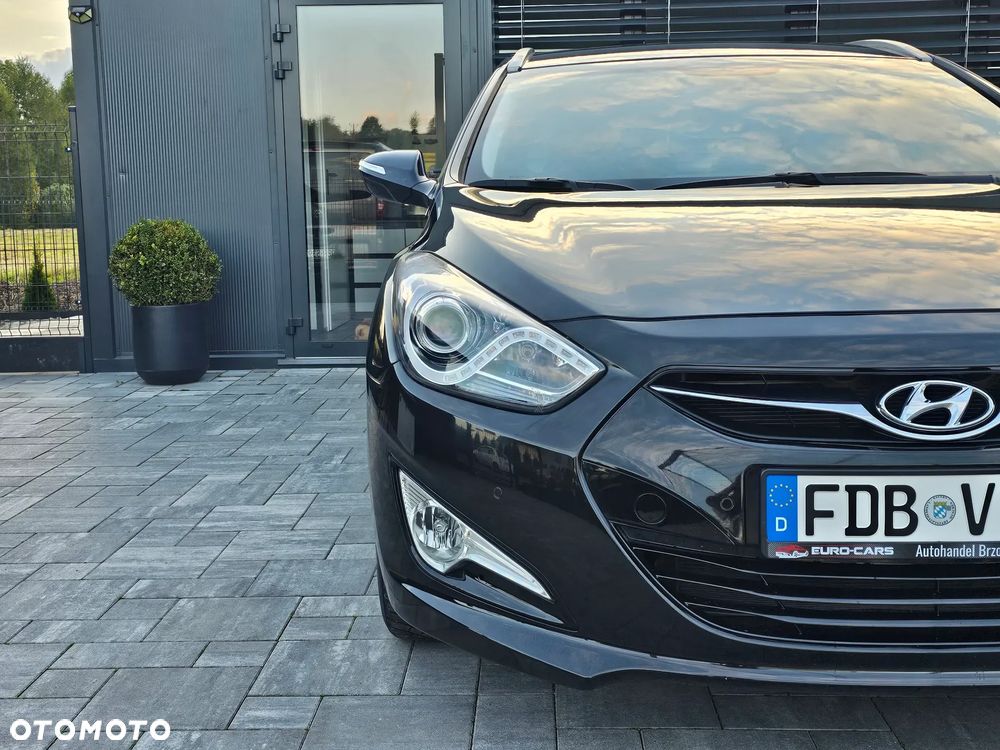Hyundai i40 1.6 GDI Comfort + - 24