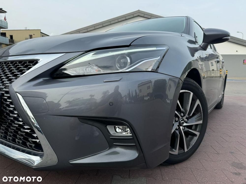 Lexus CT 200h Elegance - 3