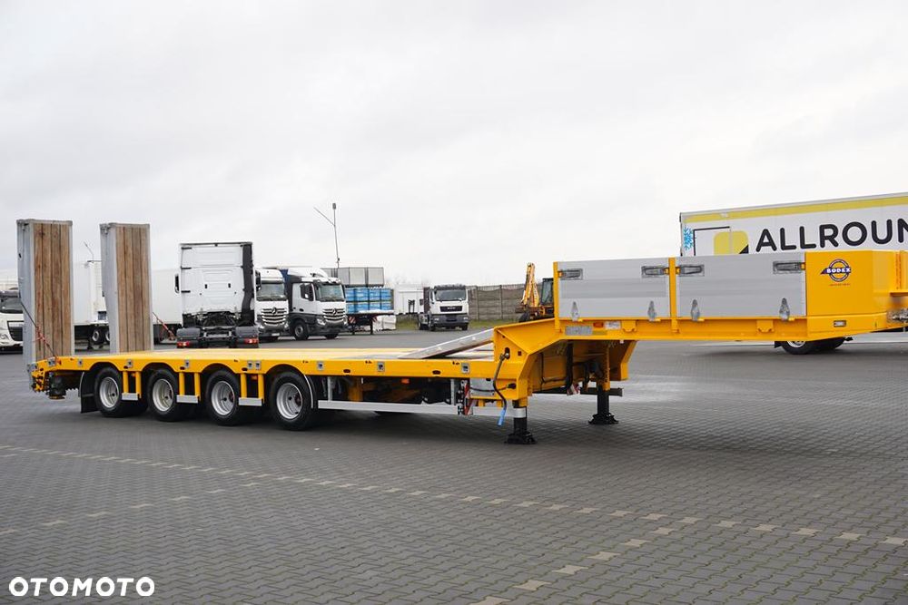 Bodex / NISKOPODWOZIOWA / 4 OSIE / NAJAZDY / 2 X OŚ SKRĘTNA / DMC 65 000 KG / JAK NOWA - 4
