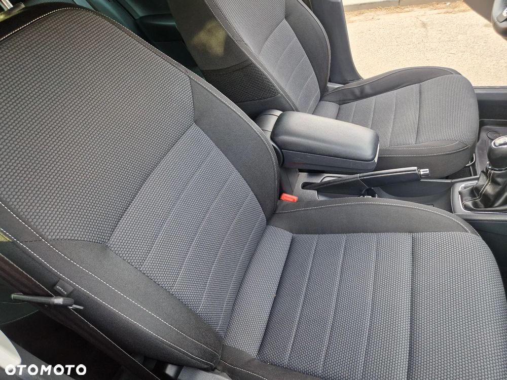 Skoda RAPID 1.2 TSI Cool Edition - 14