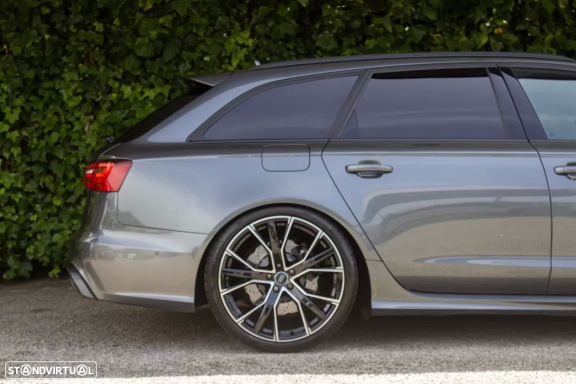Audi RS6 Avant 4.0 TFSi quattro Tiptronic - 4