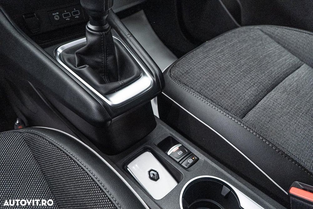 Renault Captur TCe 100 Intens - 21