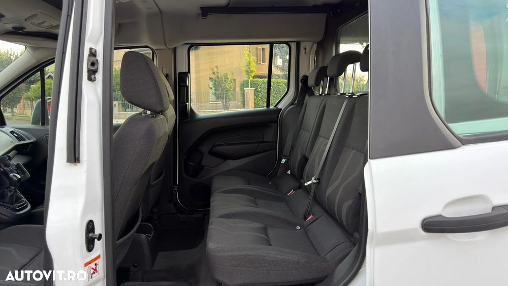 Ford Transit Connect - 7