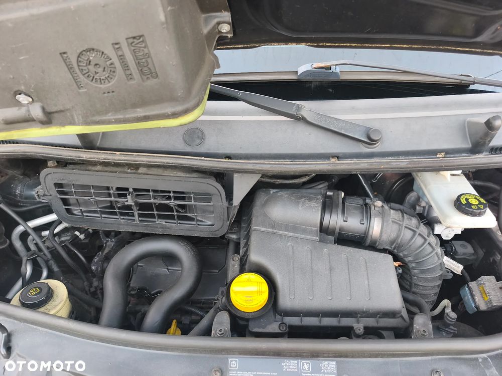 Opel VIVARO - 22
