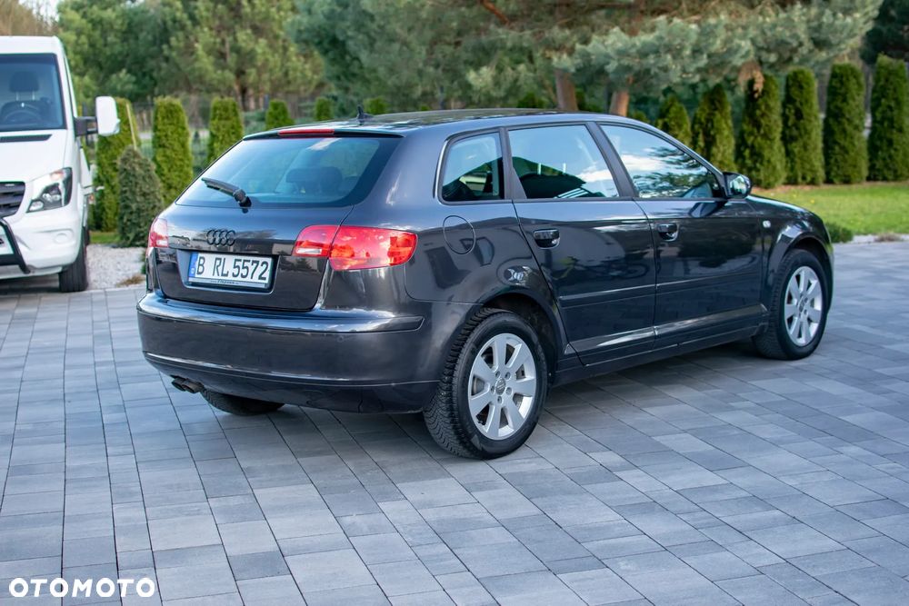 Audi A3 Sportback - 19