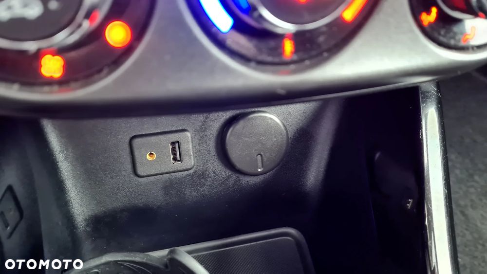 Opel Adam 1.4 White Link - 39