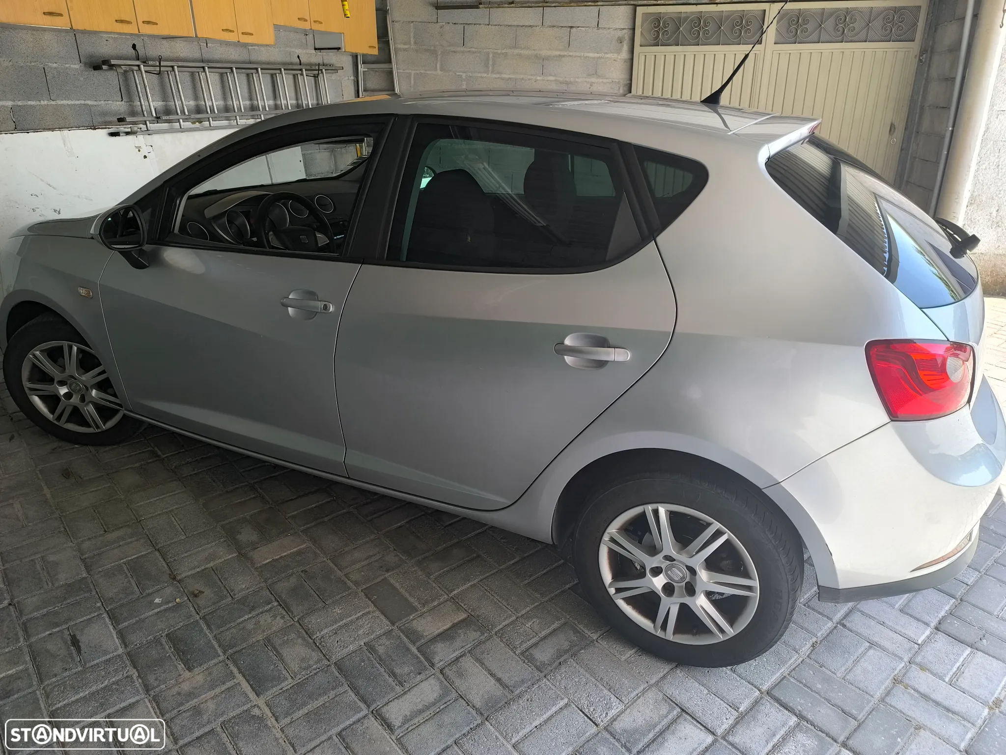 SEAT Ibiza - 4