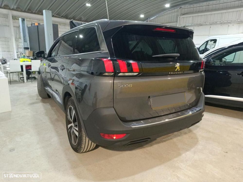 Peugeot 5008 1.5 BlueHDi Allure - 4