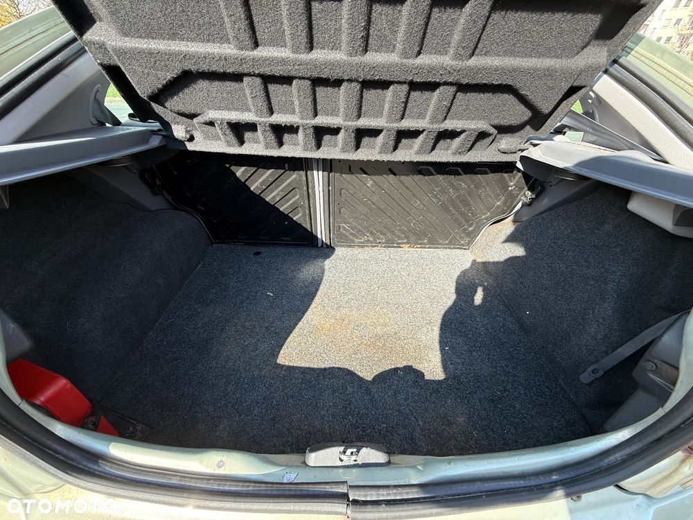 Renault Megane 1.6 RXE 16V - 12