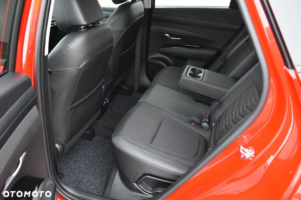 Hyundai Tucson 1.6 T-GDi 48V-Hybrid 2WD DCT Select - 15