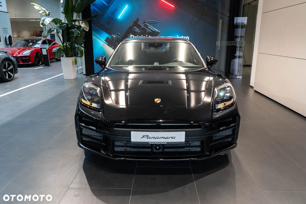 Porsche Panamera - 5