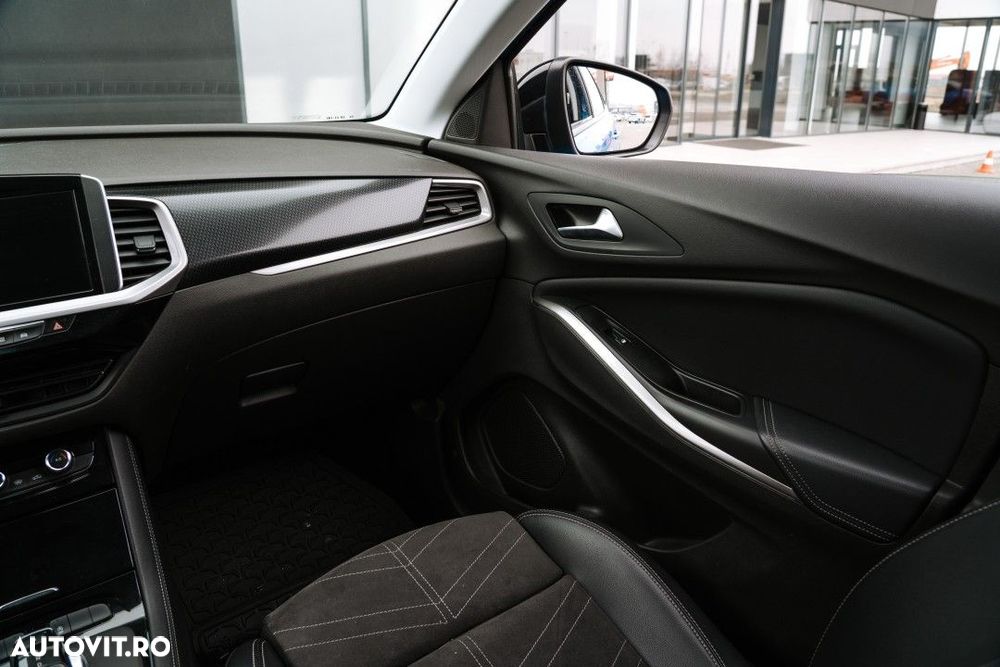 Opel Grandland X - 13