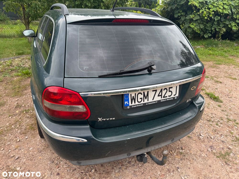 Jaguar X-Type - 4