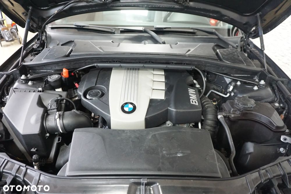 BMW Seria 1 120d - 15