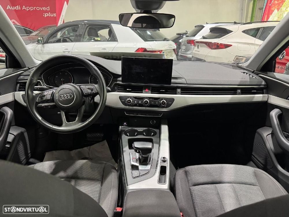 Audi A4 35 TDI S tronic - 27