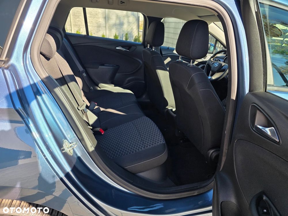 Opel Astra - 10
