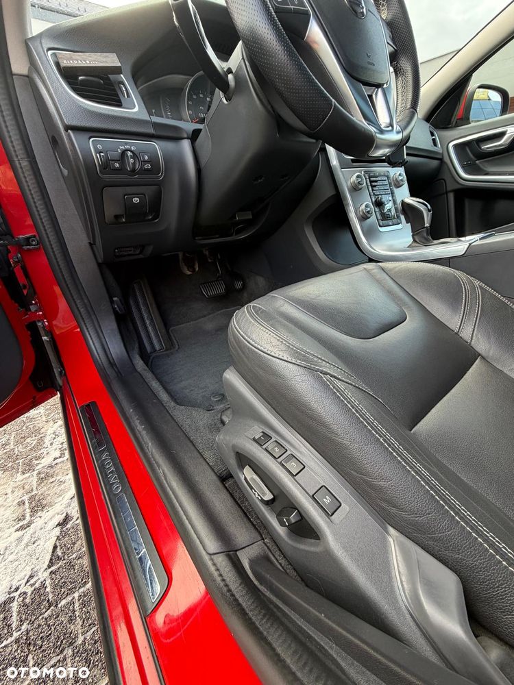 Volvo S60 T5 Geartronic RDesign - 15