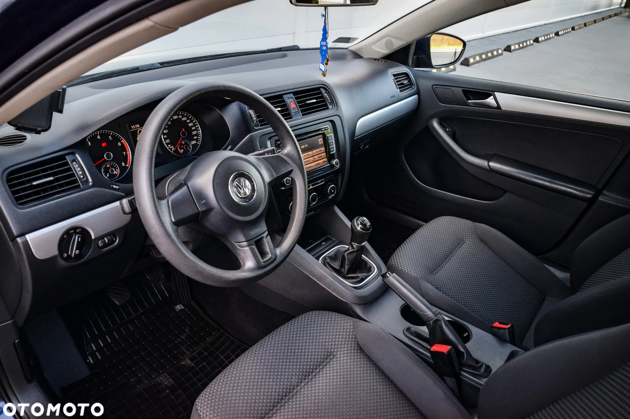 Volkswagen Jetta 1.2 TSI Comfortline - 5