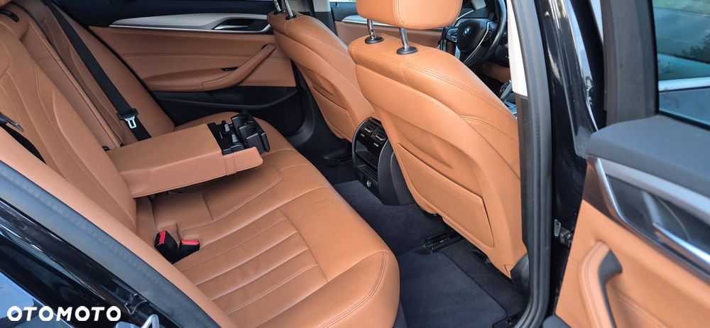 BMW Seria 5 520d Efficient Dynamics Luxury Line sport - 19