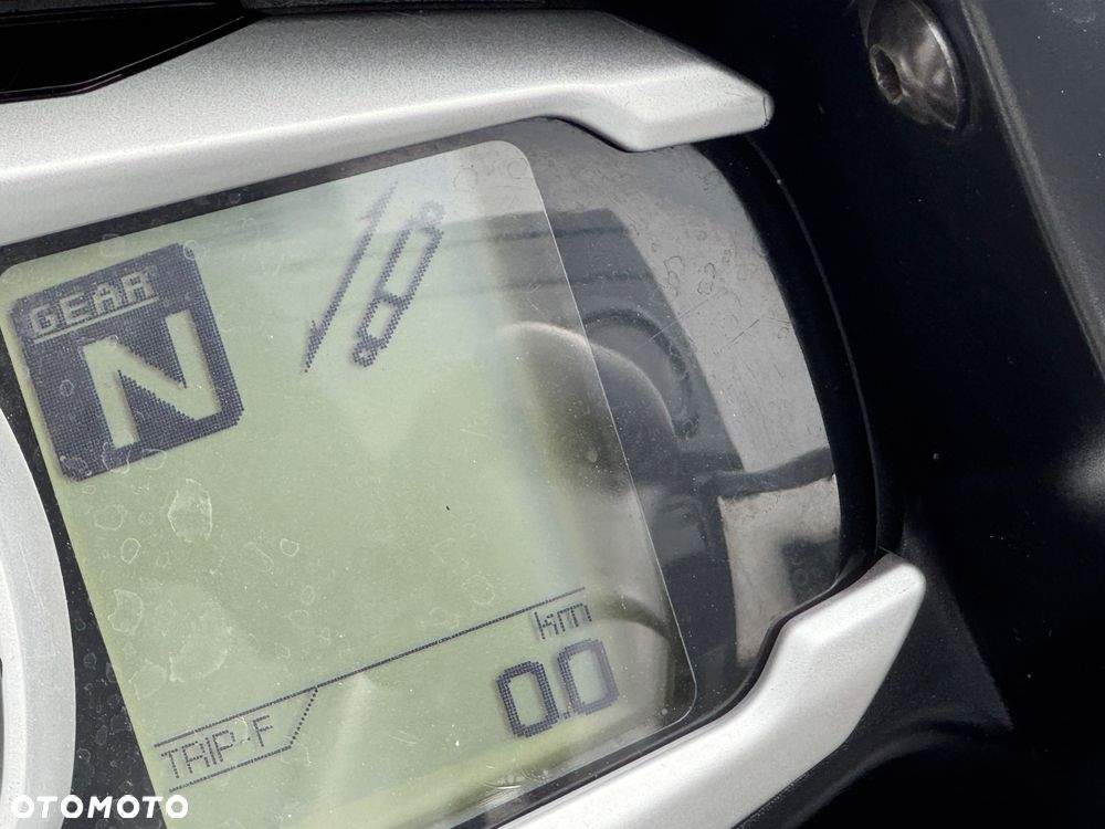 Yamaha FJR - 15