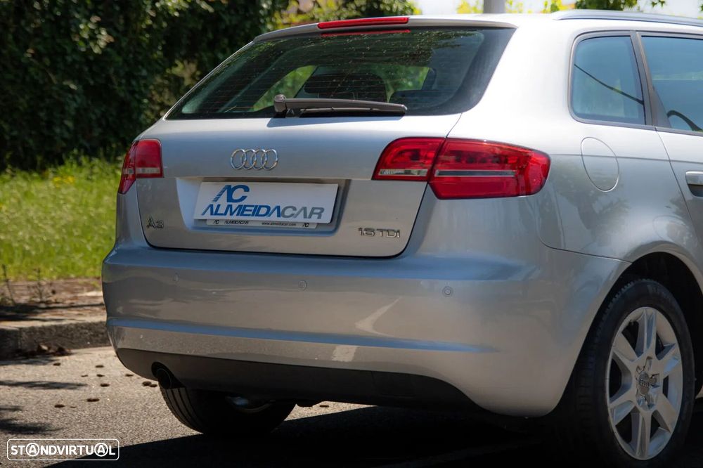 Audi A3 Sportback 1.6 TDI Attraction - 34