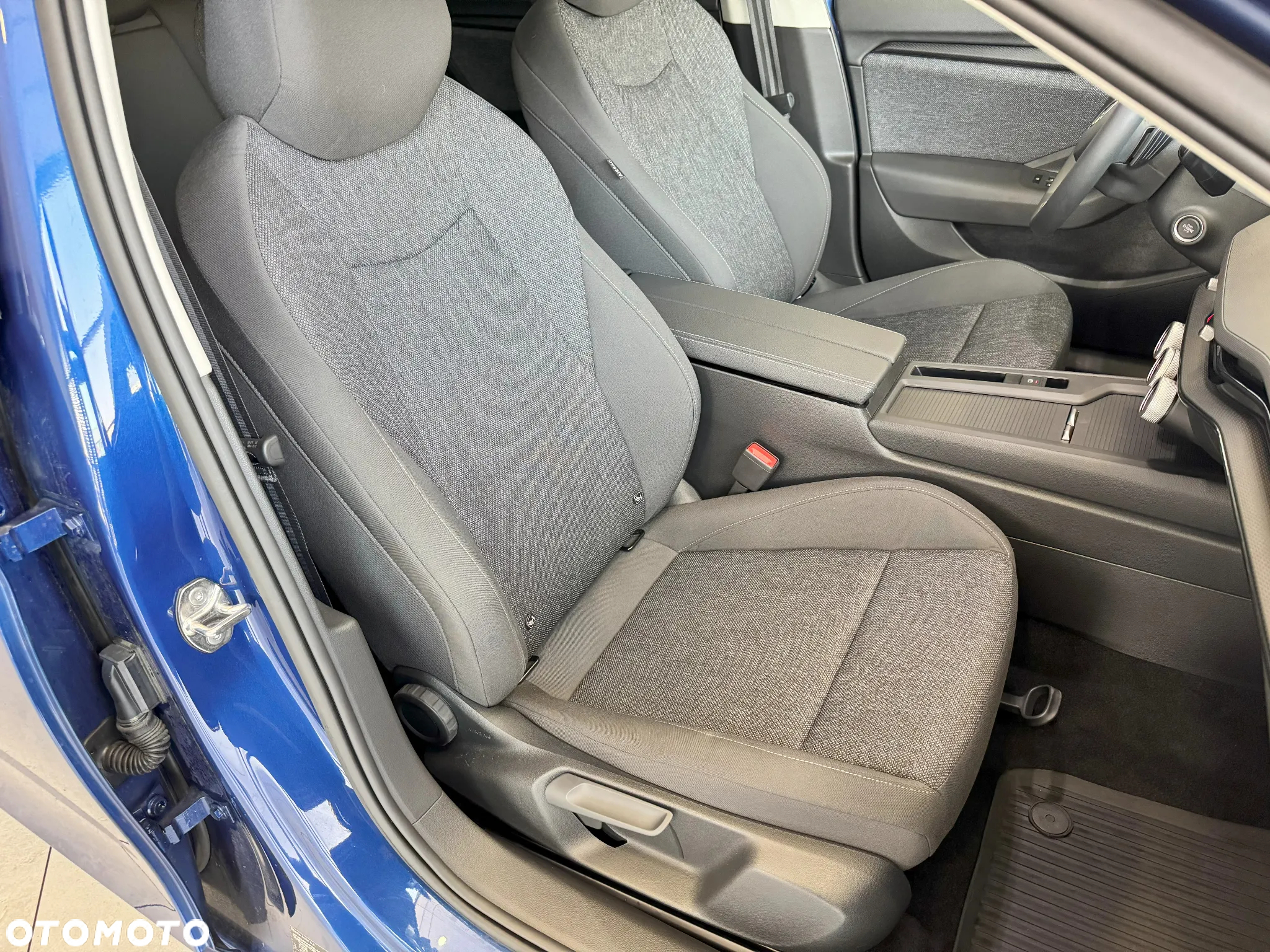 Skoda Superb 2.0 TDI SCR Essence DSG - 14