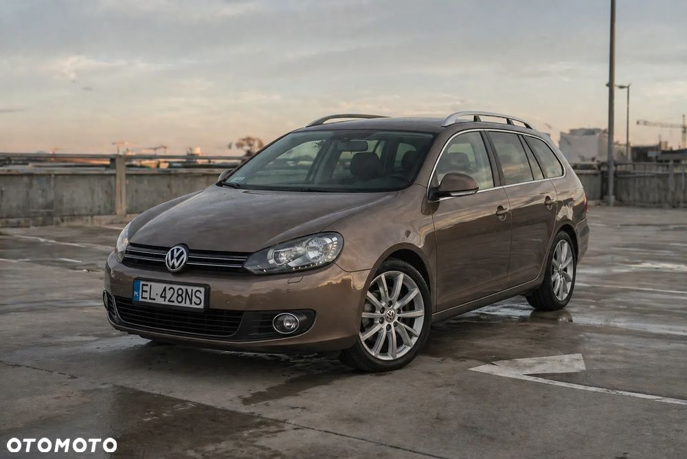 Volkswagen Golf 1.4 TSI Highline DSG - 1