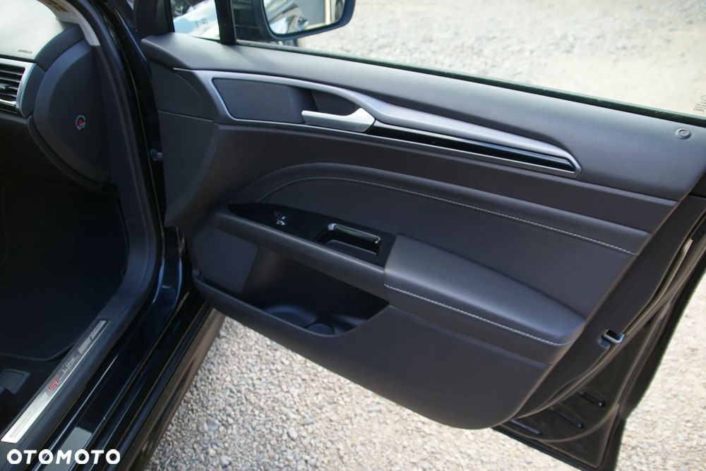 Ford Mondeo 2.0 TDCi STart-Stopp PowerShift-Aut ST-Line - 15