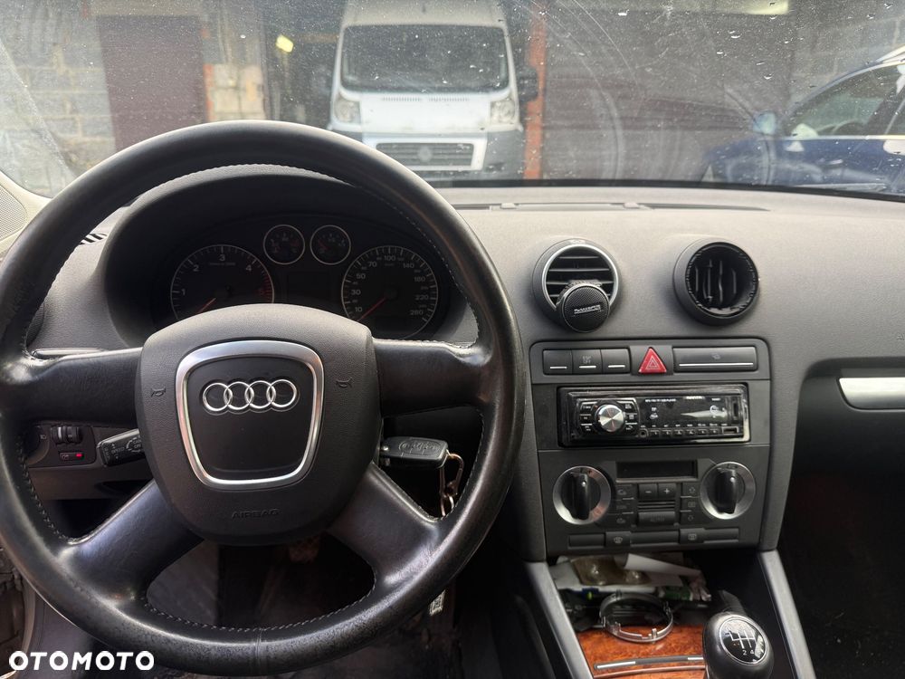 Audi A3 Sportback 2.0 TDI Attraction - 6