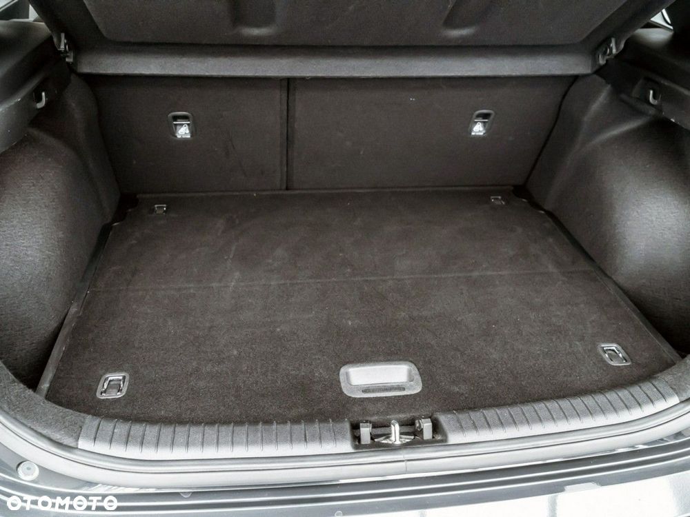 Kia Ceed 1.5 T-GDI M - 22