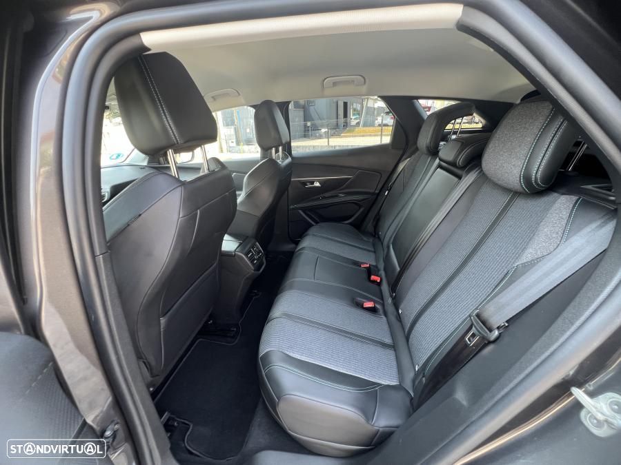 Peugeot 3008 1.6 Hybrid Allure e-EAT8 - 21