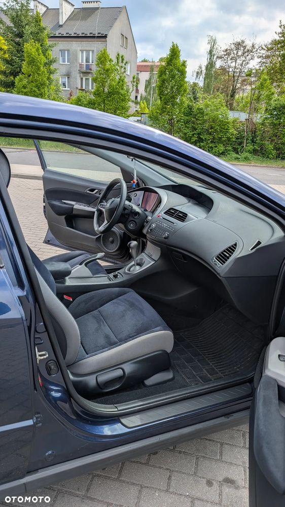 Honda Civic 1.8i-VTEC Comfort - 11