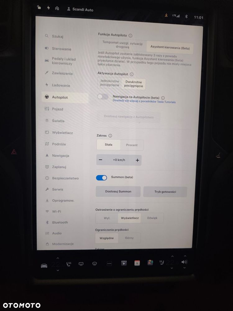 Tesla Model S - 18