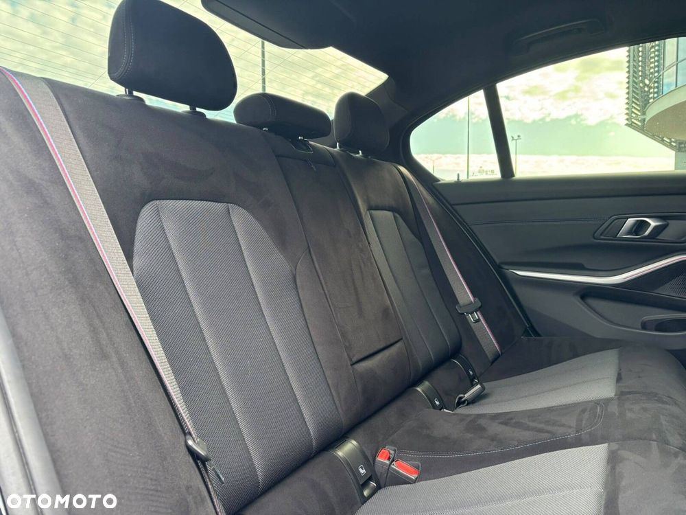 BMW Seria 3 - 17