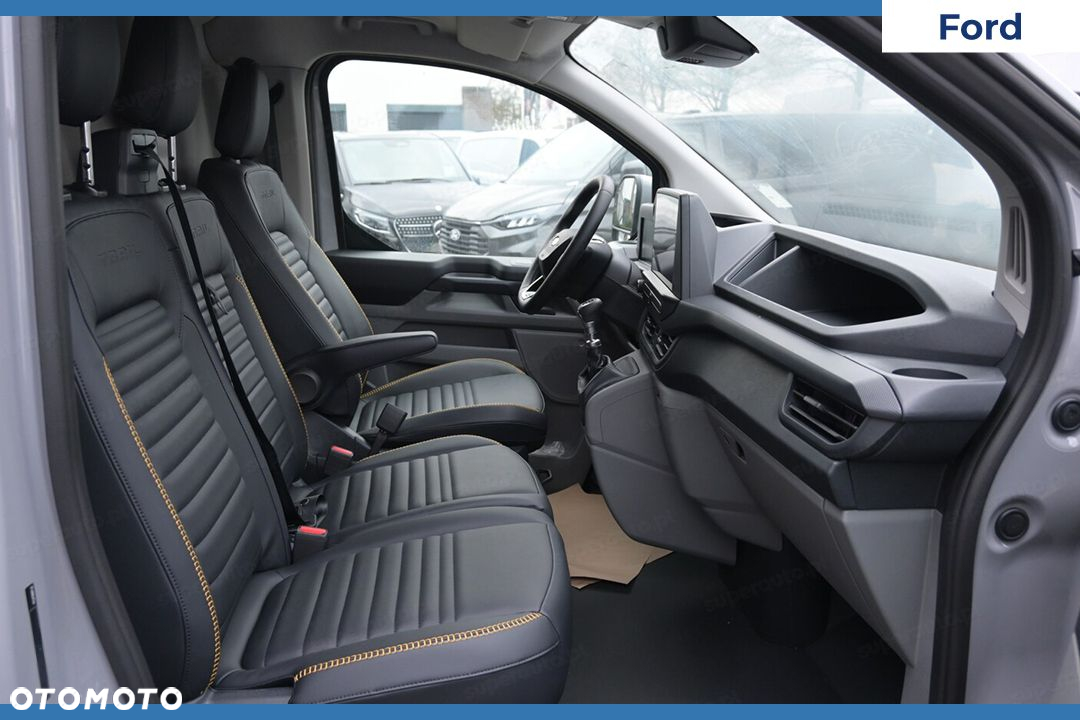 Ford Transit Custom 320 L2H1 Trail 2.0 150KM - 10