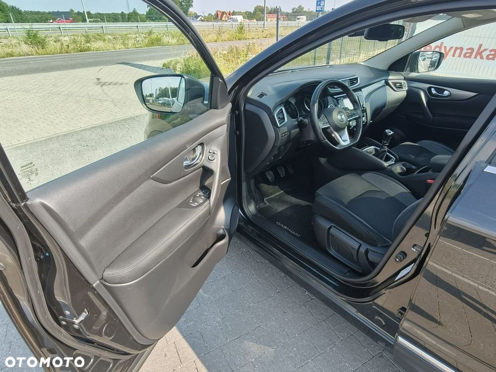 Nissan Qashqai - 24