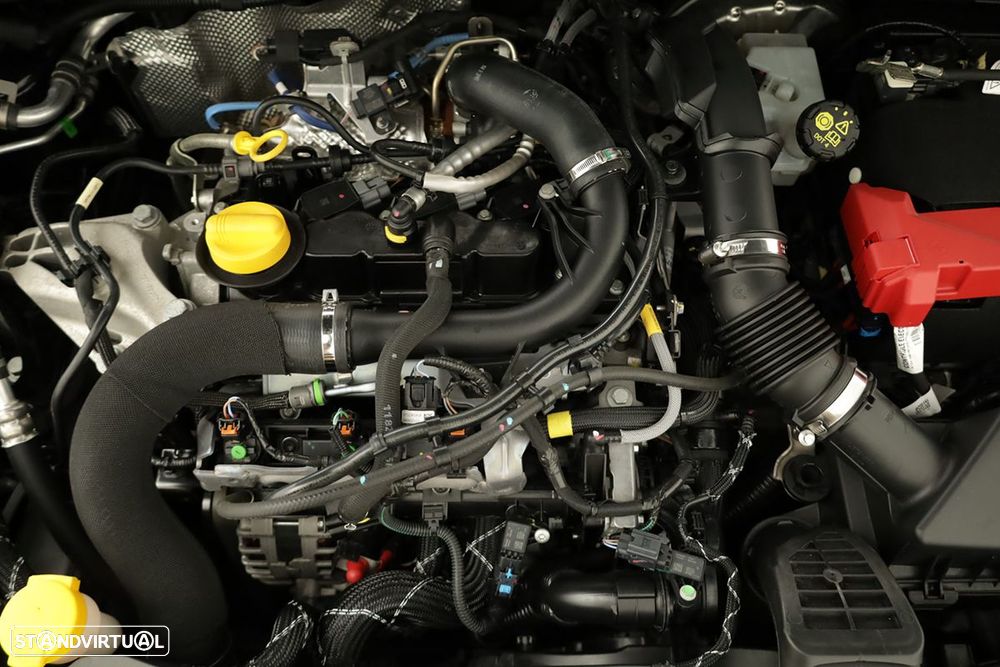 Renault Clio 1.0 TCe Techno Bi-Fuel - 24