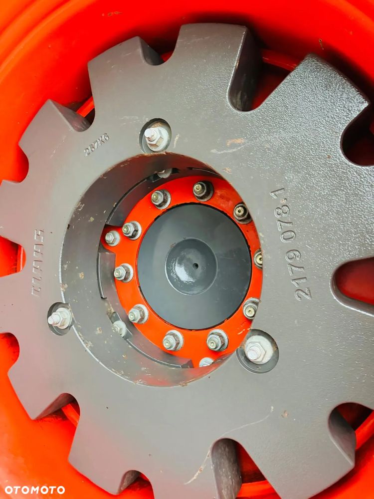 Claas Axion 850 - 19